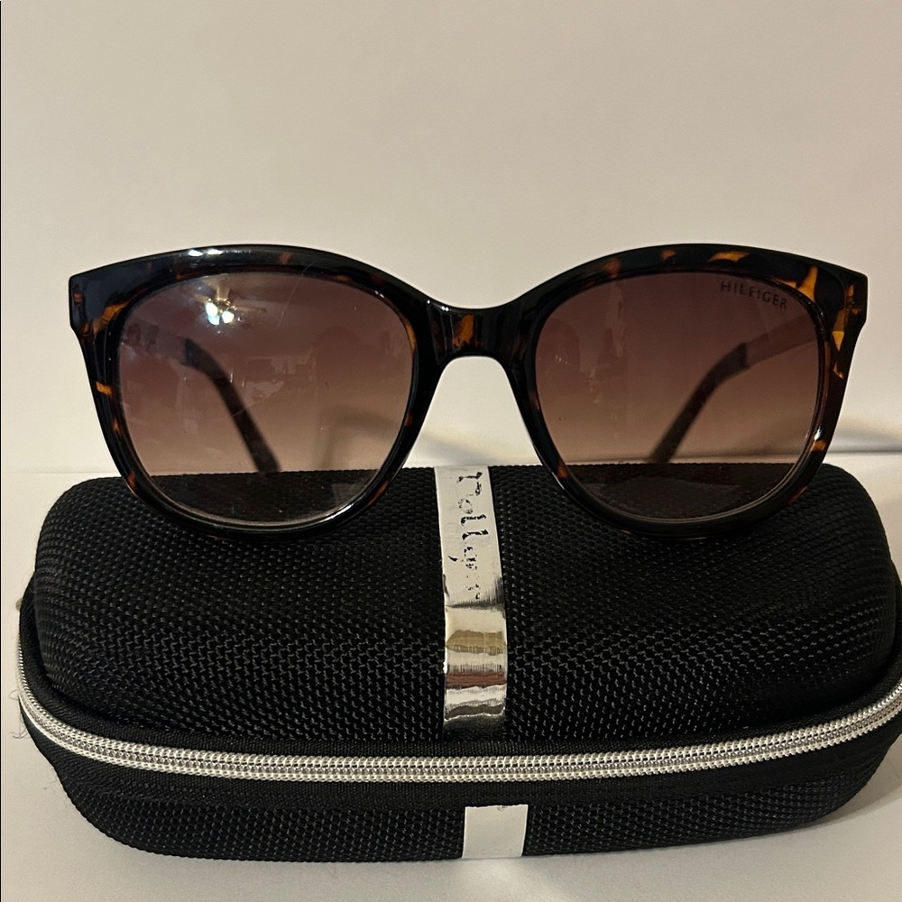 Tommy Hilfiger Brown Tortoise Sunglasses